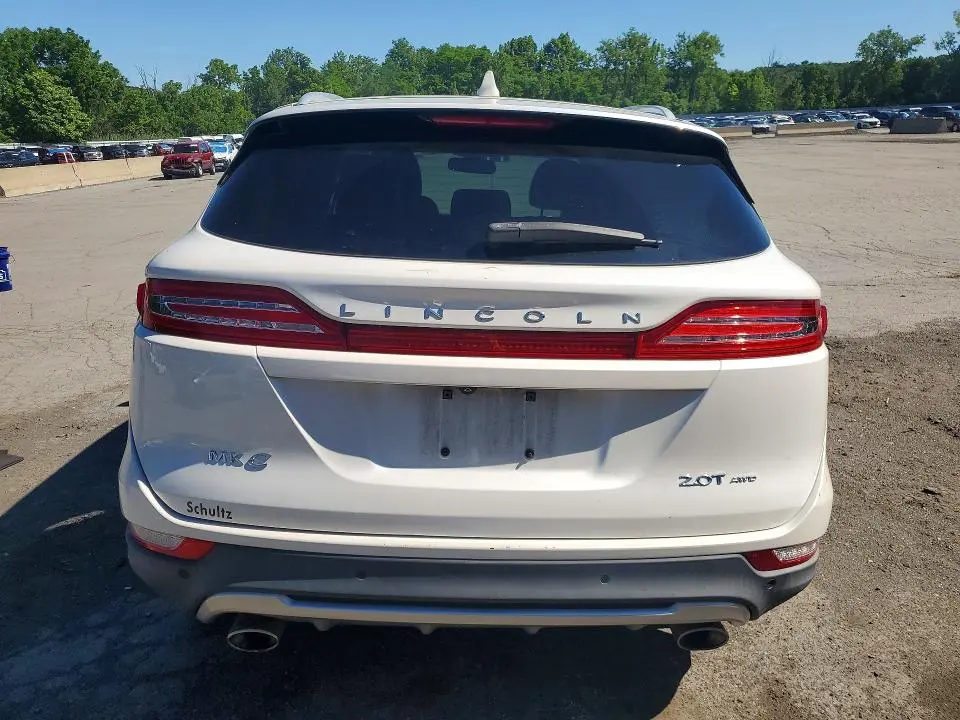 LINCOLN MKC 2018 VIN 5LMCJ2D92JUL20275