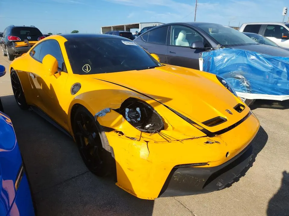 2022 PORSCHE 911