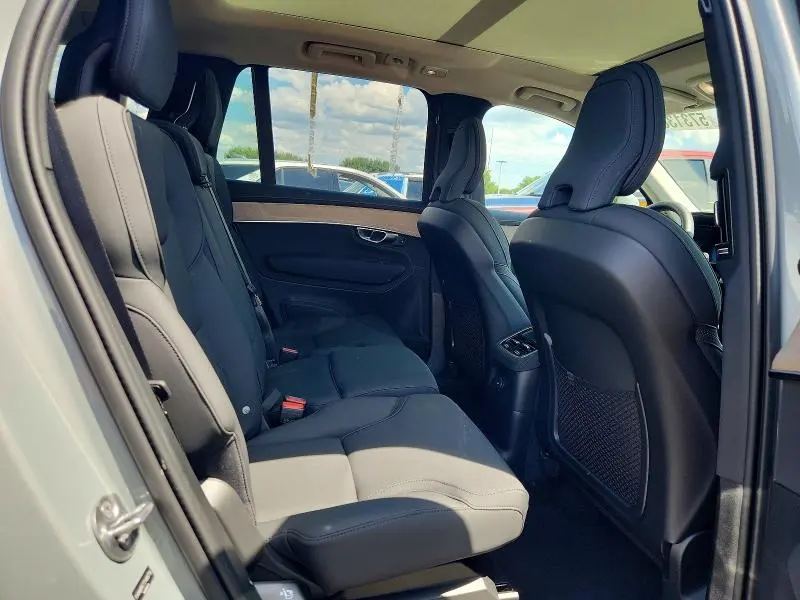 VOLVO XC90 2026 VIN YV4H60PE7T1495716