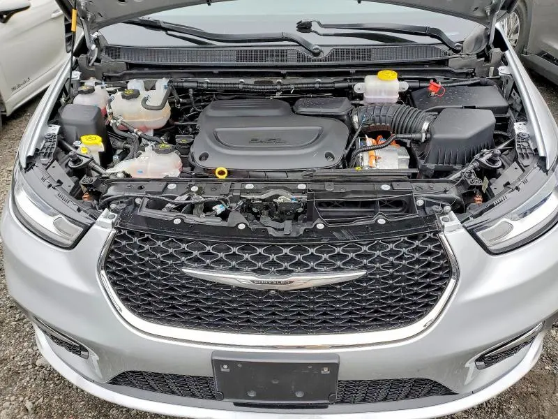 CHRYSLER PACIFICA 2024 VIN 2C4RC1S76RR141544