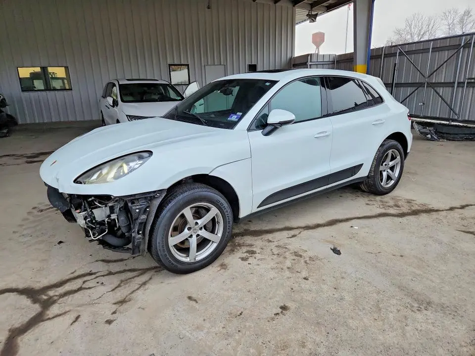PORSCHE MACAN 2017 VIN WP1AA2A52HLB83398