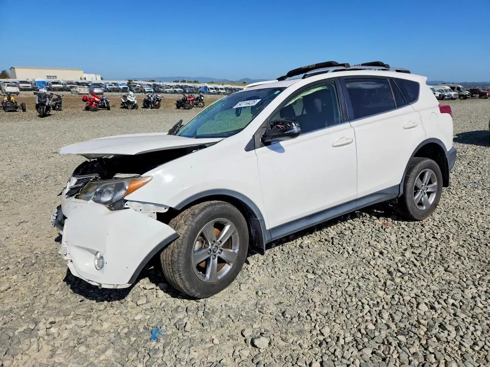 2015 TOYOTA RAV4