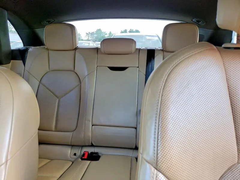 PORSCHE MACAN 2018 VIN WP1AB2A51JLB34762