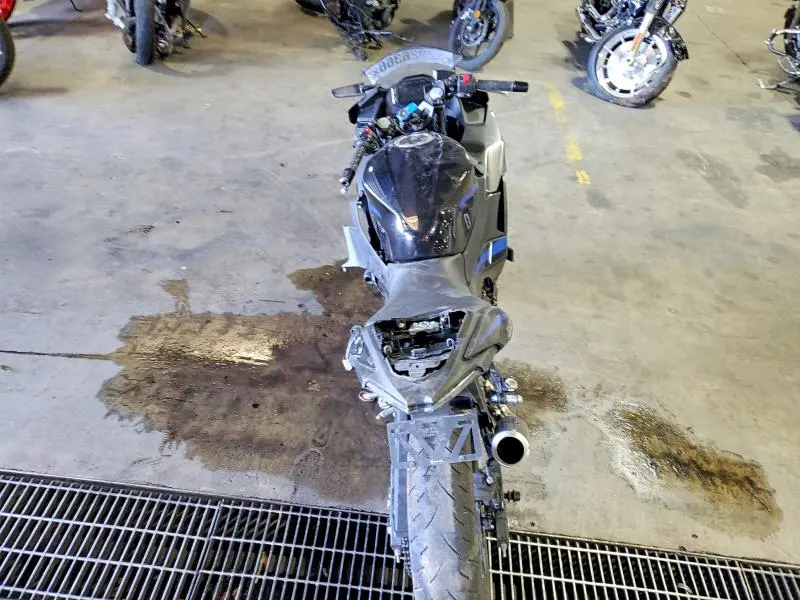 KAWASAKI NINJA 500 2025