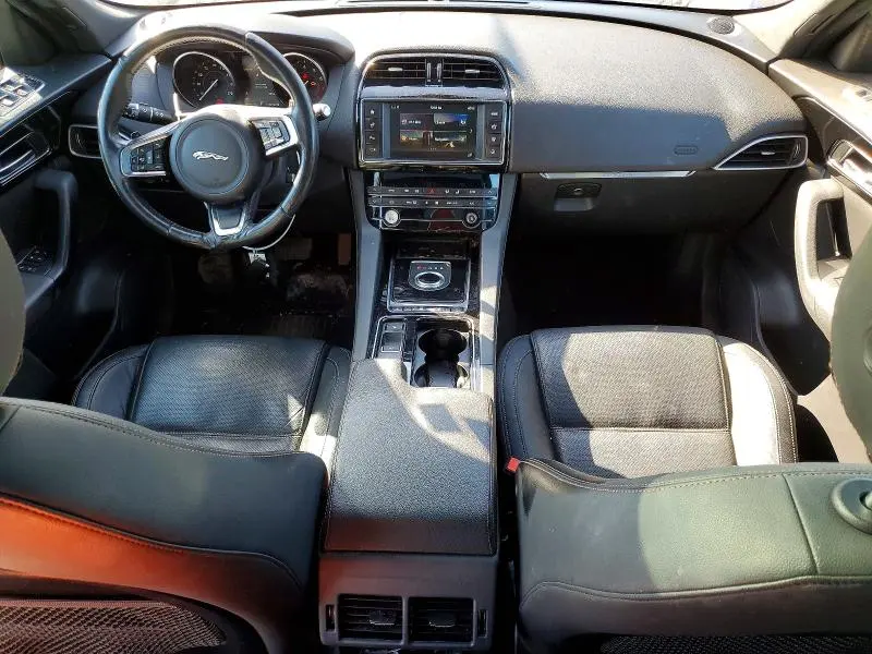JAGUAR F-PACE 2018 VIN SADCK2FX0JA324122