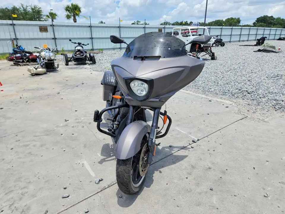 VICTORY MOTORCYCLE 2016