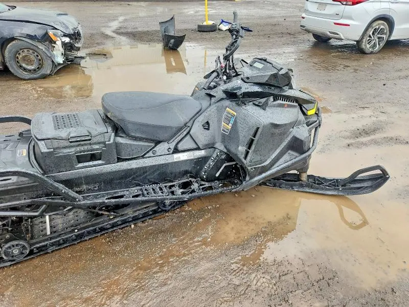 SKI-DOO SKANDIC LE 2023
