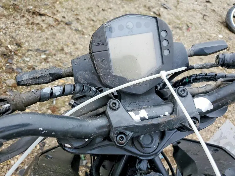 KTM 200 DUKE 2023