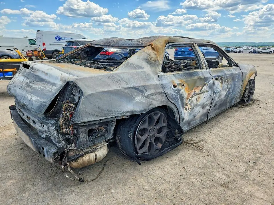 CHRYSLER 300 2015 VIN 2C3CCAGG2FH899742