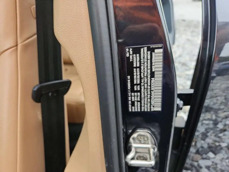 PORSCHE MACAN 2019 VIN WP1AB2A56KLB33284