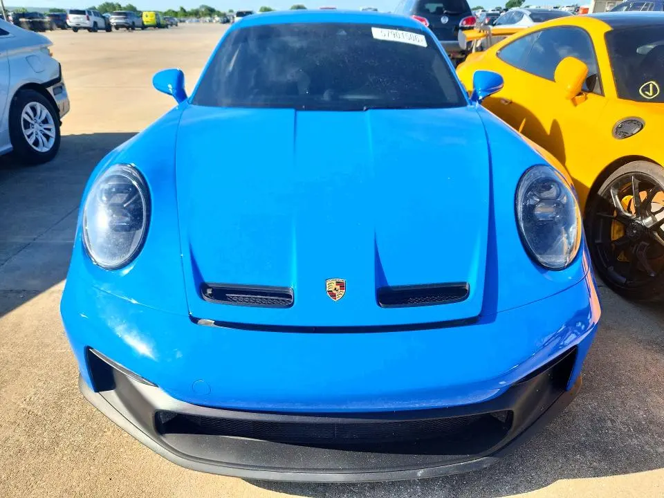 2022 PORSCHE 911