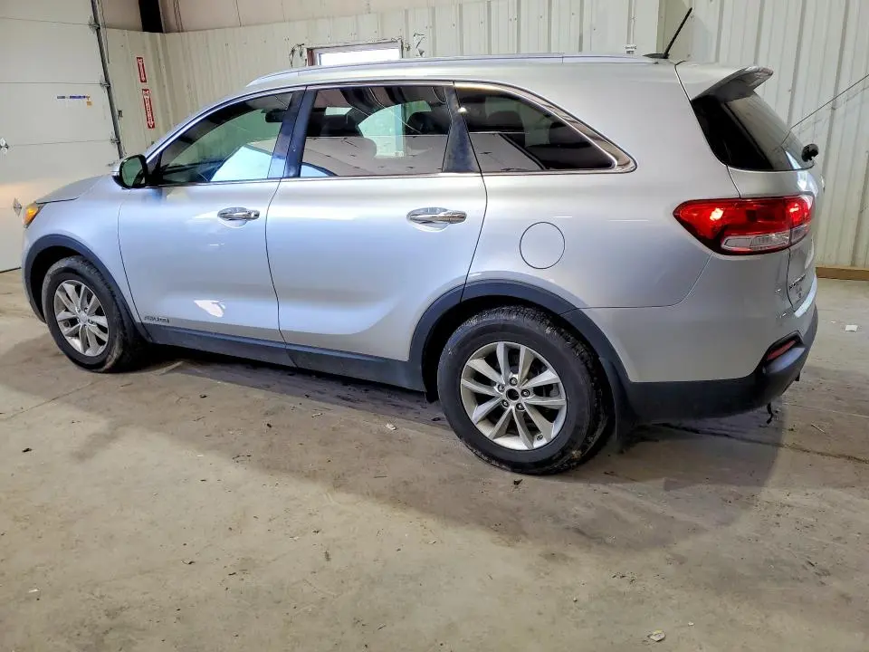 KIA SORENTO 2016 VIN 5XYPGDA55GG109022