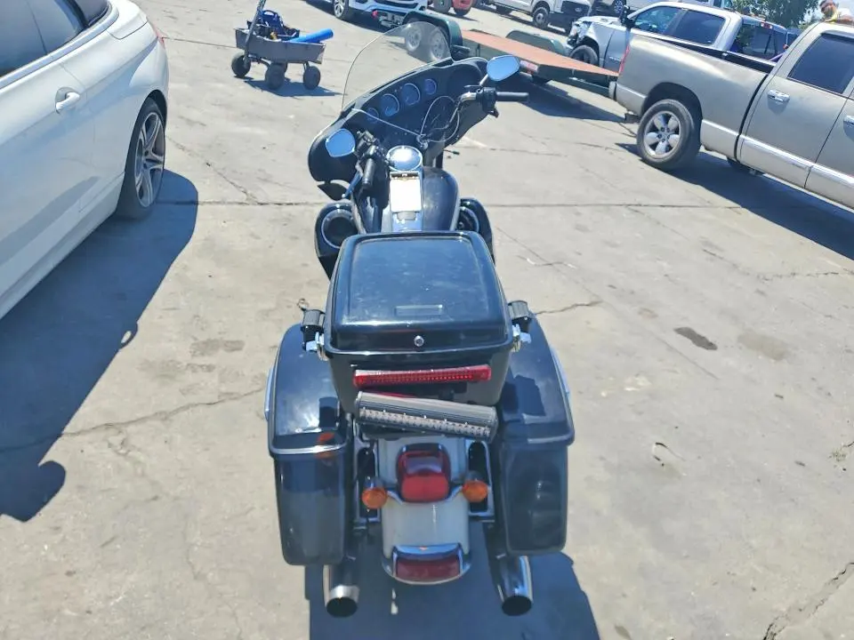 HARLEY-DAVIDSON FL 2014