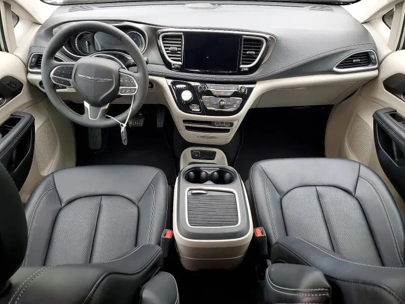 CHRYSLER PACIFICA 2024 VIN 2C4RC1S76RR141544
