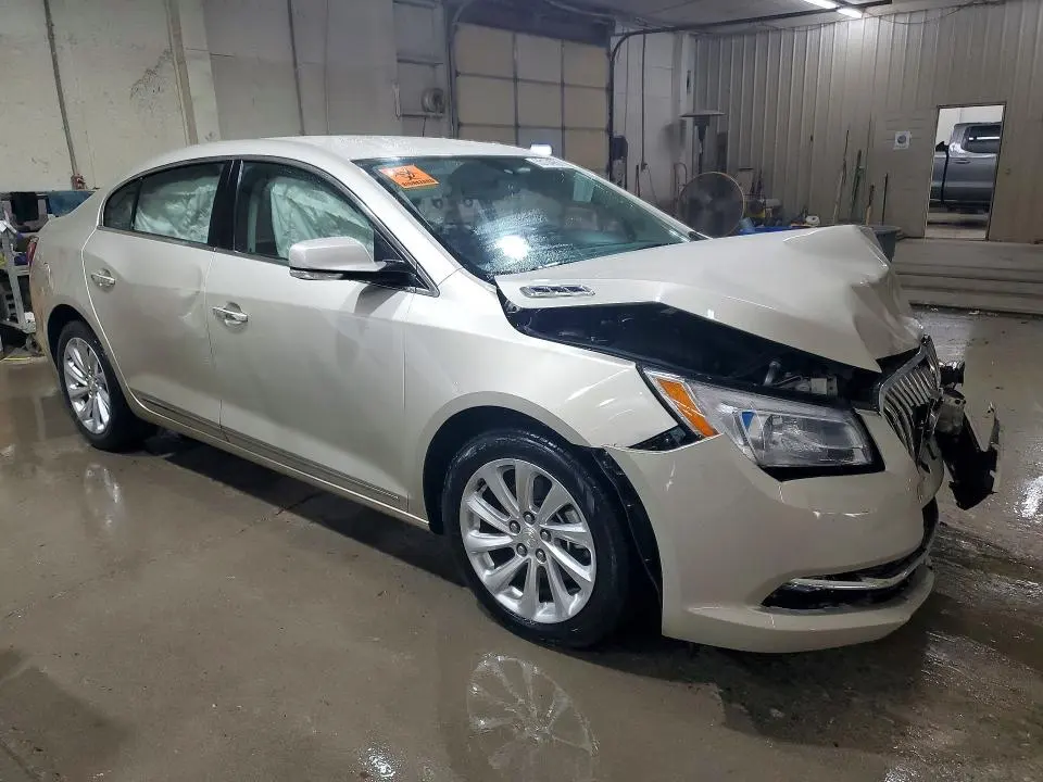 BUICK LACROSSE 2016 VIN 1G4GB5G35GF132843