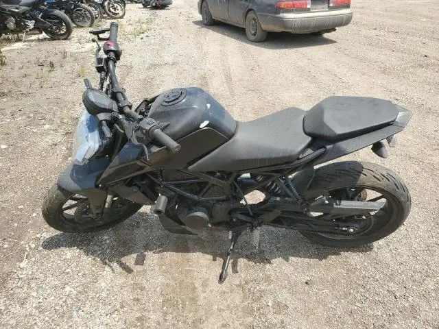 KTM 200 DUKE 2023