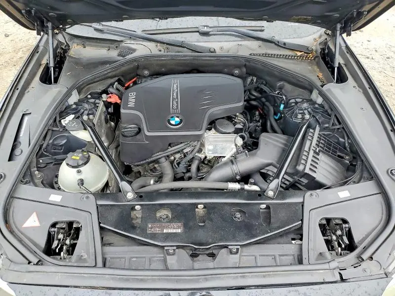 BMW 5 SERIES 2015 VIN WBA5A7C58FD621827